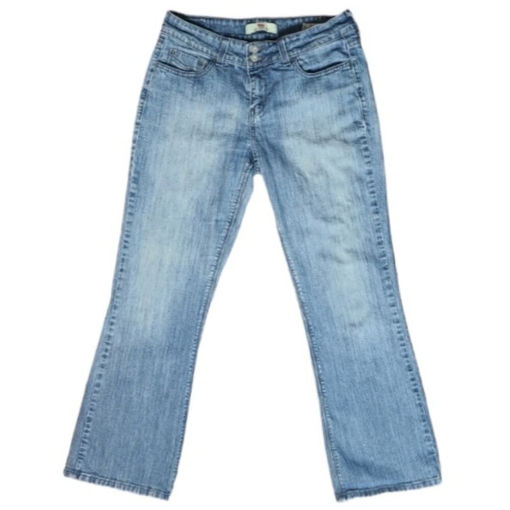 Levi's 526 Slender Boot light wash 2 button zip fly jeans size 8 short
